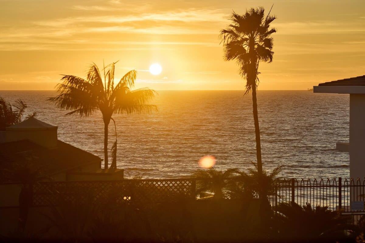 Family Beach House Villa Carlsbad Exterior photo